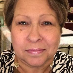 Meet your Posher, Deborah